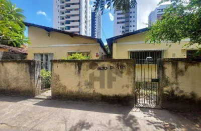 Casa de esquina, 340m², à venda com 2 quartos, localizada na tamarineira, recife - pernambuco.