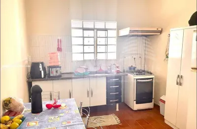 Casa para venda em limeira, vila queiroz, 2 dormitórios, 1 banheiro, 2 vagas