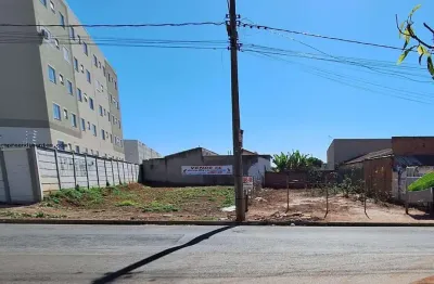 Terreno à venda no Parque Pompeo, Limeira 