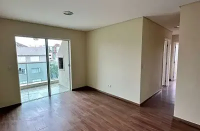 Apartamento com 3 quartos 1 suíte e 1 vaga no agua verde