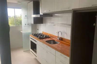 Apartamento semi-mobiliado com 2 quartos 1 suíte 1 vaga e sacada – almirante tamandaré