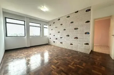 Apartamento com 2 quartos para alugar no Centro Cívico, Curitiba 