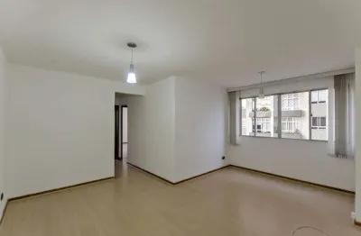 Apartamento com 3 quartos para alugar na Rua Guararapes, 1797, Vila Izabel, Curitiba