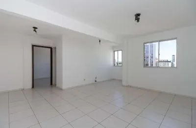 Casa comercial para alugar na Rua Treze de Maio, 336, Centro, Curitiba