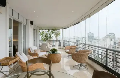 Cobertura para venda em Vila Nova Conceição com 4 quartos, sendo 4 suítes , 649,3m²