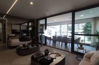 Apartamento para venda com 157 metros quadrados com 4 quartos em Cambuí - Campinas - SP