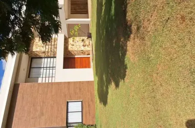 Casa em condomínio 5 suítes, piscina, sauna, espaço gourmet, churrasqueira