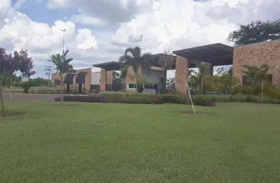 Terreno à venda na Rua Portugal, 2, Torninos, Cesário Lange