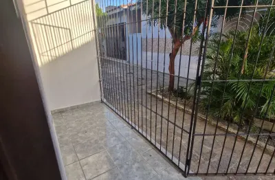 Casa com 3 quartos para alugar na Rua Radialista Nilton Francisco dos Santos Júnior, Planalto Boa Esperança, João Pessoa