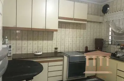 Casa com 2 quartos para alugar na Bela Vista, Osasco 