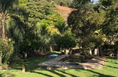 Chácara com 3 dormitórios à venda, 1600 m² por R$ 890.000,00 - Corrupira - Jundiaí/SP