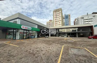 Loja Térrea com 139,06 m² na Av. Maringá – Londrina | Pé-Direito alto, Fachada em Vidro,  23 vagas