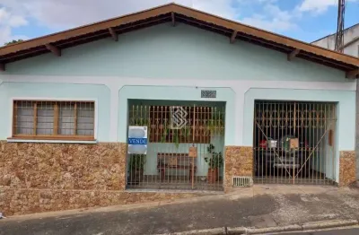 Casa com 3 quartos à venda no Centro, Piracicaba  por R$ 400.000