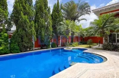 Casa em condomínio fechado com 4 quartos para alugar na Alameda Berna, Alphaville, Barueri