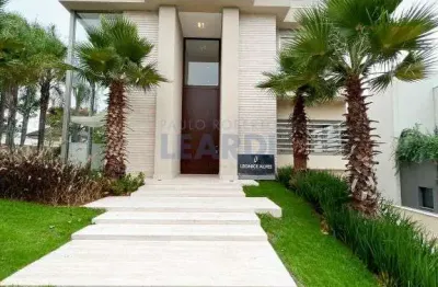 Casa em condomínio fechado com 4 quartos à venda na Alameda Madri, Alphaville, Barueri