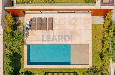 Casa em condomínio fechado com 4 quartos à venda na Alameda Bucarest, Alphaville Residencial Zero, Barueri