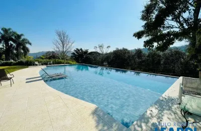 Casa em condomínio fechado com 7 quartos à venda na Rua do Candelabro, Vila Velha, Santana de Parnaíba