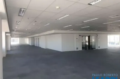 Ponto comercial à venda na Alameda Rio Negro, Alphaville, Barueri