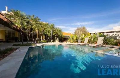 Casa em condomínio fechado com 4 quartos à venda na Alameda Aicás, Alphaville, Santana de Parnaíba