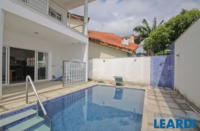Casa em condomínio fechado com 3 quartos à venda na Alameda Miruna, Alphaville, Santana de Parnaíba