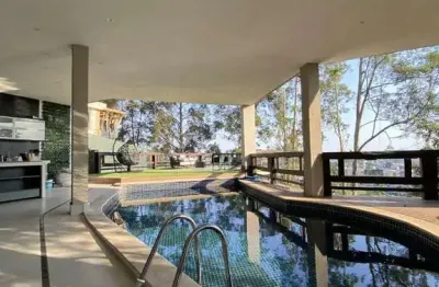 Casa em condomínio fechado com 4 quartos para alugar na Avenida Atibaia, Residencial Tamboré, Barueri