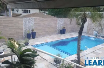 Casa em condomínio fechado com 3 quartos à venda na Avenida Americana, Tamboré, Barueri