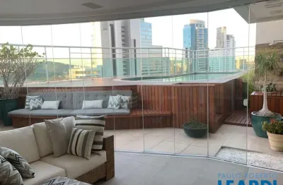 Apartamento com 5 quartos à venda na Avenida Parkinson, Alphaville, Barueri