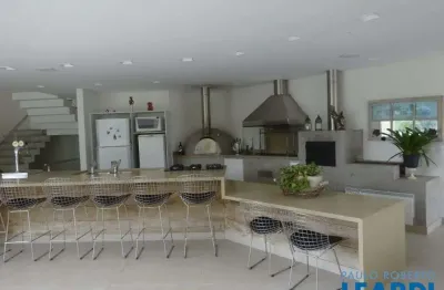 Casa em condomínio fechado com 4 quartos à venda na Alameda Mangabeira, Aldeia da Serra, Barueri