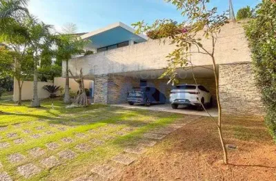 Casa em condomínio fechado com 4 quartos para alugar na Alameda Mantiqueira, Alphaville, Santana de Parnaíba