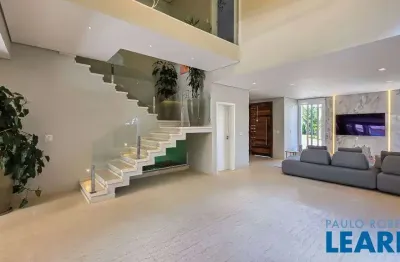 Casa em condomínio fechado com 4 quartos à venda na Alameda das Estrelas, Colinas da Anhangüera, Santana de Parnaíba