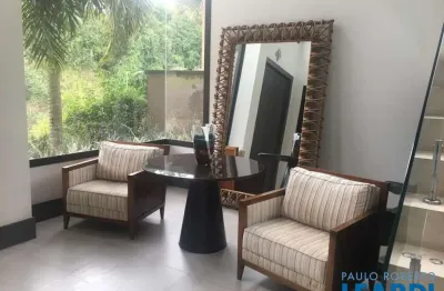 Casa em condomínio fechado com 4 quartos à venda na Rua Morisot, Tamboré, Santana de Parnaíba