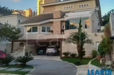 Casa em condomínio fechado com 4 quartos à venda na Alameda Dinamarca, Alphaville, Barueri