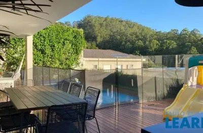 Casa em condomínio fechado à venda na Rua Lisboa, Tamboré, Santana de Parnaíba