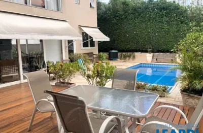 Casa em condomínio fechado com 4 quartos à venda na Alameda do Porto, Alphaville, Barueri