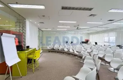 Sala comercial à venda na Avenida Sagitário, Alphaville, Barueri
