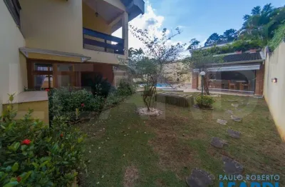 Casa em condomínio fechado com 4 quartos à venda na Alameda Inhambú, Alphaville, Santana de Parnaíba