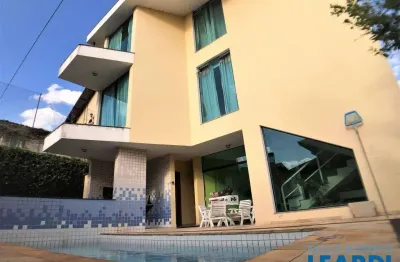 Casa em condomínio fechado com 4 quartos à venda na Alameda das Acácias, Alphaville, Santana de Parnaíba