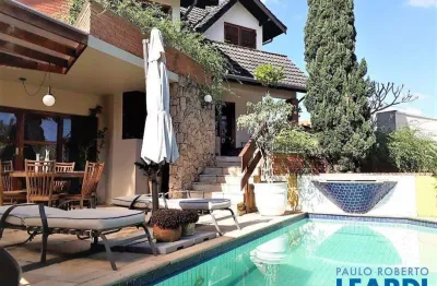 Casa em condomínio fechado com 3 quartos à venda na Alameda Topázio, Alphaville, Santana de Parnaíba