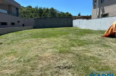 Terreno à venda na Alameda das Bauhínias, Tamboré, Santana de Parnaíba