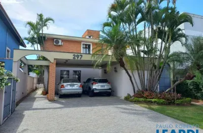 Casa em condomínio fechado com 4 quartos à venda na Alameda Rio Claro, Alphaville, Santana de Parnaíba