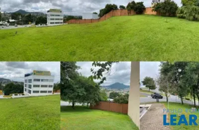 Terreno em condomínio fechado à venda na Estrada Municipal Bela Vista, Alphaville, Santana de Parnaíba
