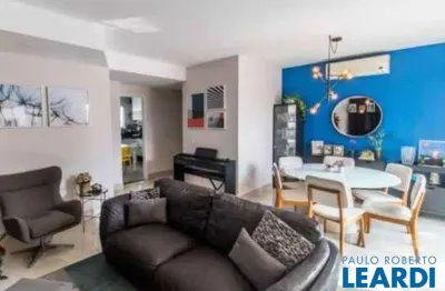 Casa em condomínio fechado com 3 quartos à venda na Avenida Victor Civita, Tamboré, Santana de Parnaíba