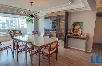 Apartamento com 4 quartos à venda na Avenida Cauaxi, Alphaville, Barueri