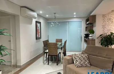 Apartamento com 3 quartos à venda na Alameda Grajaú, Alphaville, Barueri