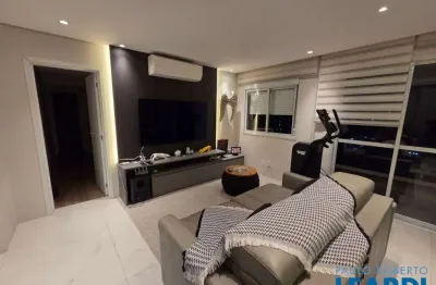 Casa em condomínio fechado com 3 quartos à venda na Avenida Piraíba, Tamboré, Barueri