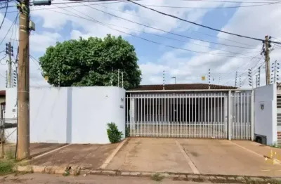Casa com 3 quartos à venda na Rua dos Jaburus, 95, Parque Ohara, Cuiabá