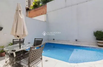 Casa com 3 quartos à venda na Rua Aluísio de Azevedo, 157, Silveira, Santo André, 255 m2 por R$ 1.300.000