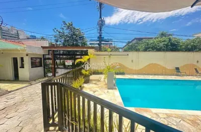 Casa em condomínio fechado com 3 quartos à venda na Travessa João Ramalho, 3183, Maitinga, Bertioga, 65 m2 por R$ 570.000