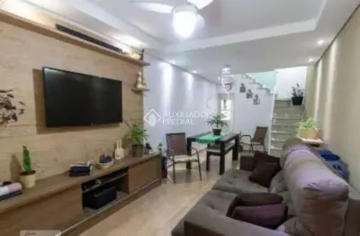 Casa com 3 quartos à venda na Avenida Ibirapitanga, 743, Vila Pires, Santo André, 82 m2 por R$ 700.000