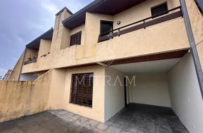 Casa com 3 quartos à venda na Rua Antônio Olívio Rodrigues, 692, Capão da Imbuia, Curitiba